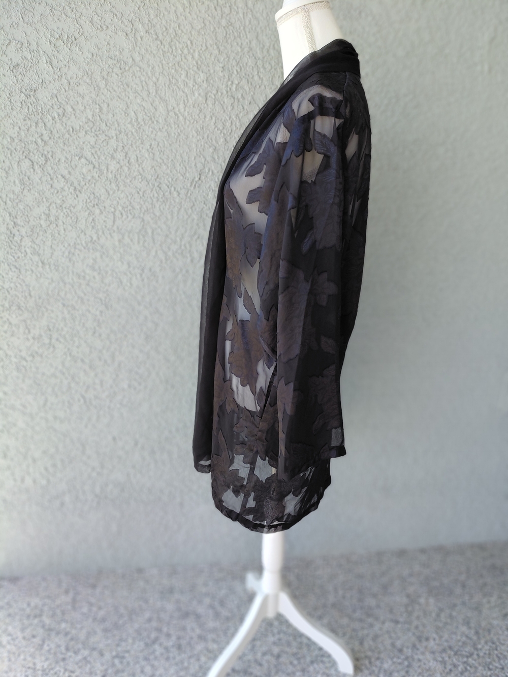 Victoria’s Secret Y2K Sheer Black Floral Kimono Robe Medium Lingerie Cover Up - Picture 4 of 10